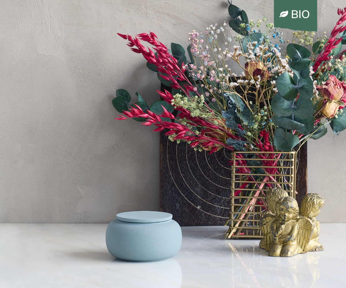 Mini eco urn 'SERES' – grijsblauw engobe, 200 ml — handgemaakt door ambachtelijke ateliers in België en Portugal (foto 2)