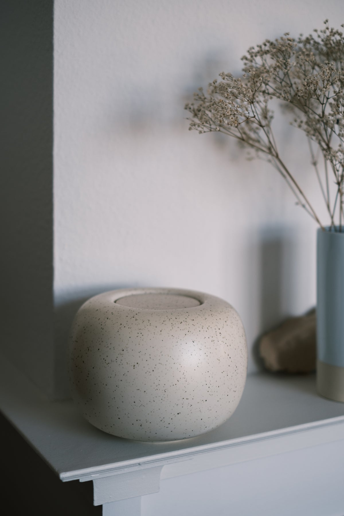 Keramische urn 3 L voor volwassenen, gespikkeld fluweel, Luz | Stilte & Vorm