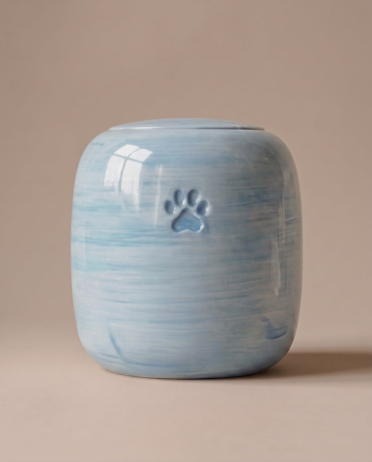 Keramieken dierenurn met pootafdruk in mistblauw, model Aura