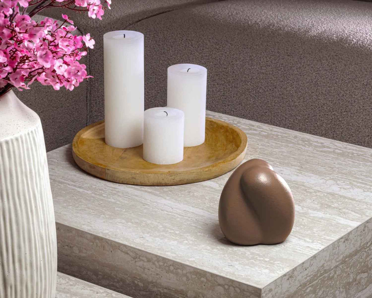 Mini urn knuffel 70–430 ml, cedar, Embrace | Stilte & Vorm