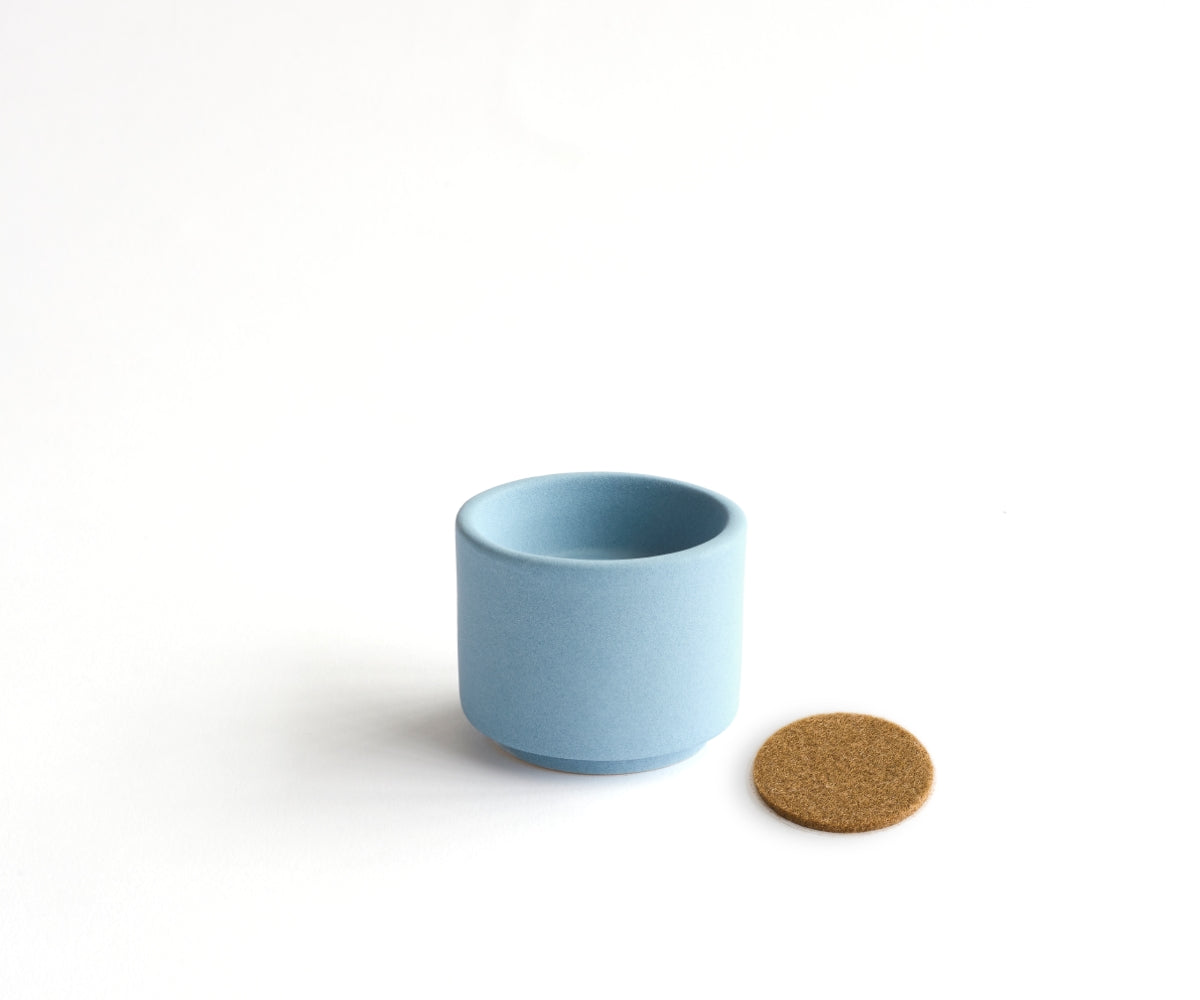 Mini urn met theelichthouder 'HELIOS' – grijsblauw engobe, 50 ml (foto 4)