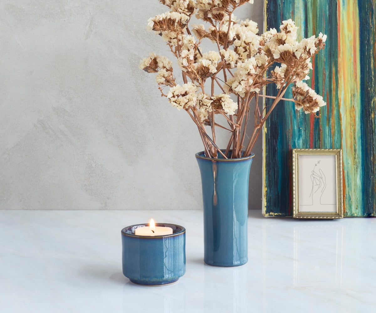TULIPA – handgemaakt vaasje in groen & blauw keramiek - detailweergave