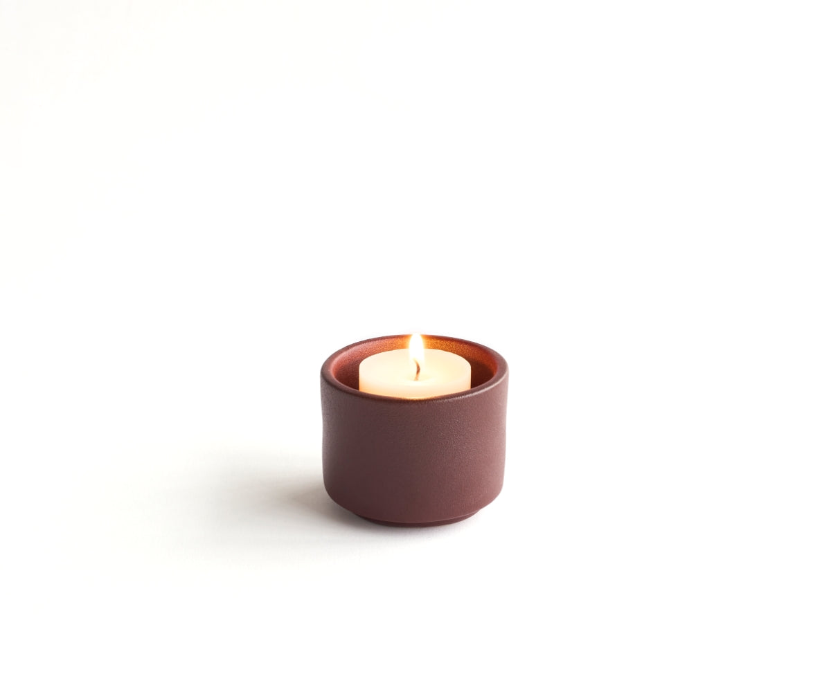 Mini urn met theelichthouder 'HELIOS' – roodbruin engobe, 50 ml (foto 3)