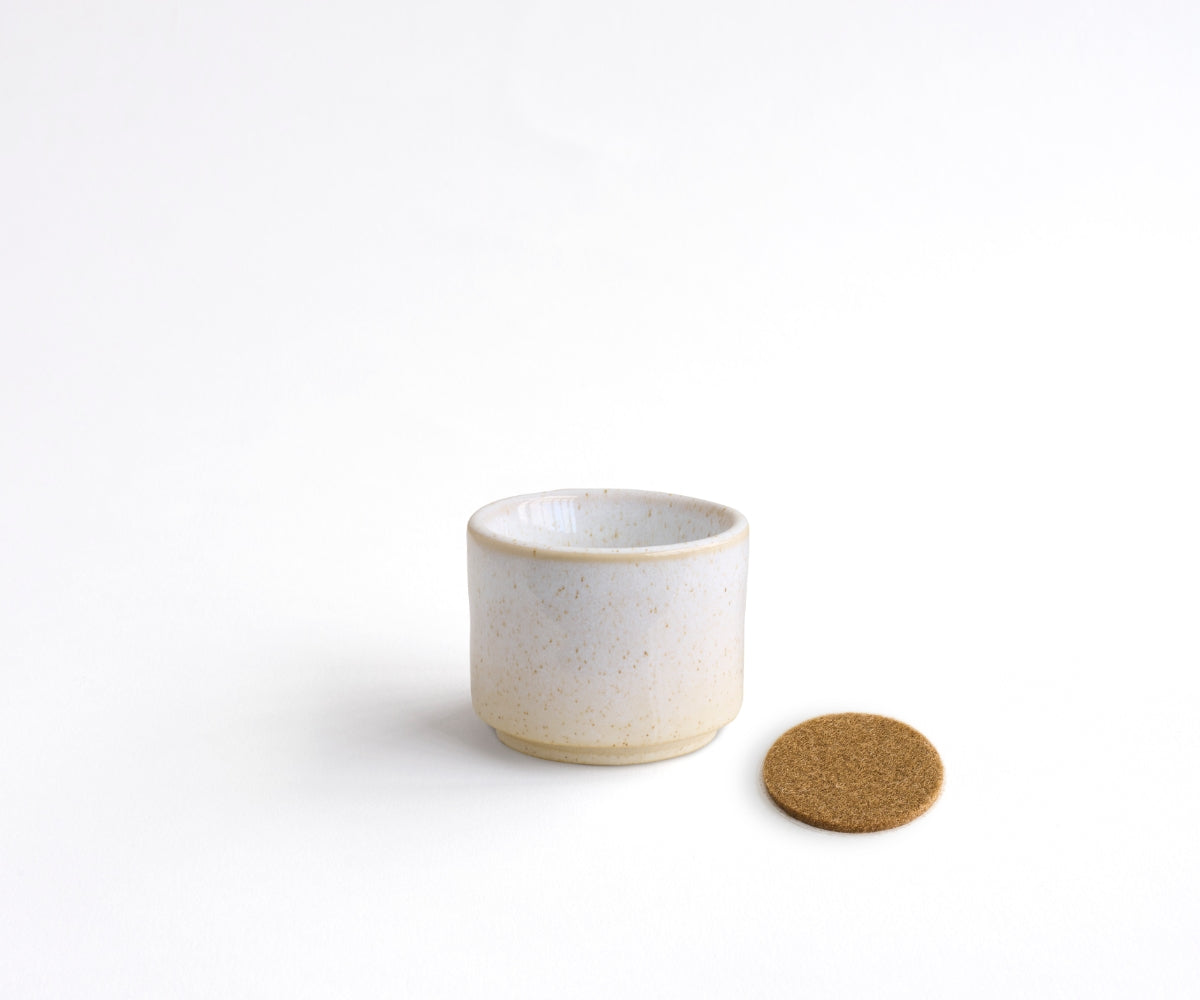 Mini urn met theelichthouder 'HELIOS' – wit gespikkeld, 50 ml (foto 4)