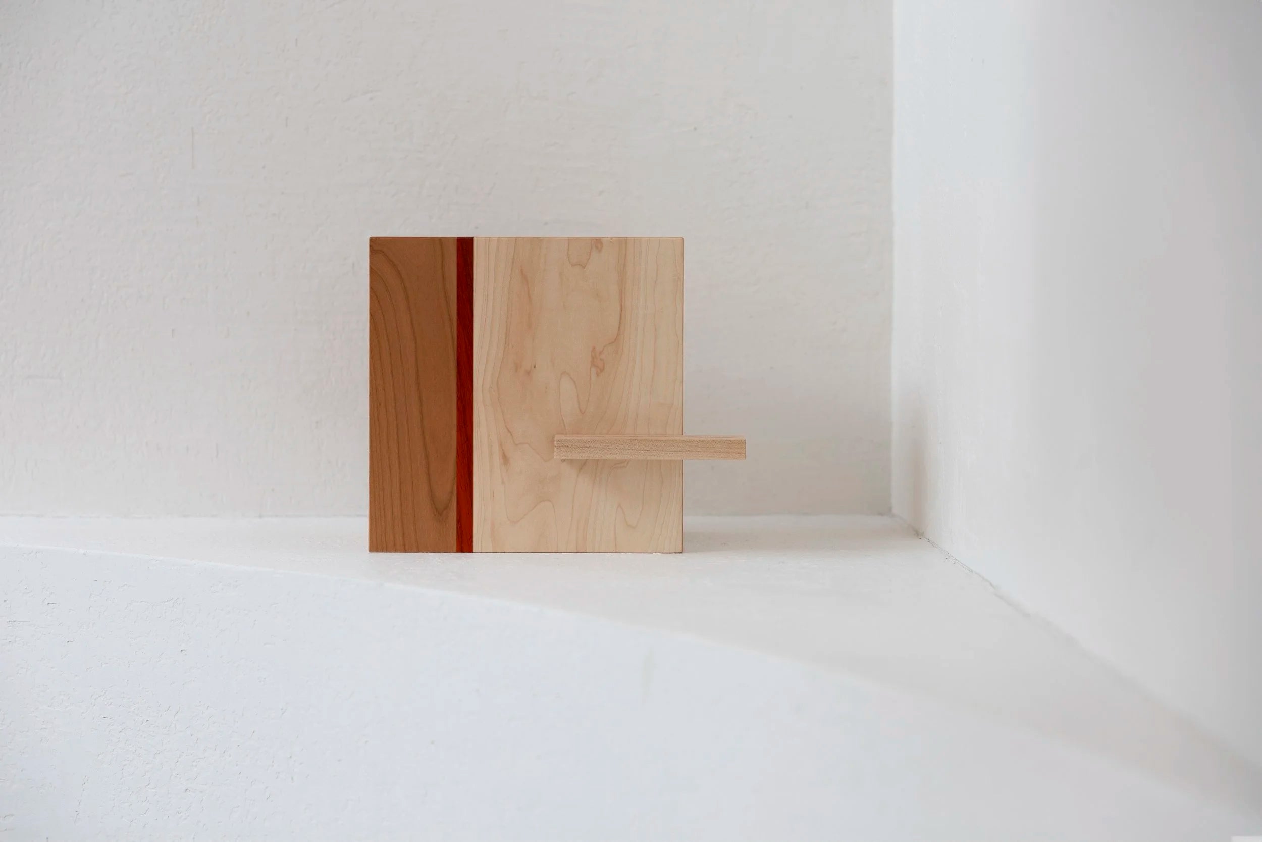 Grote houten urne, Kers + padoek + es