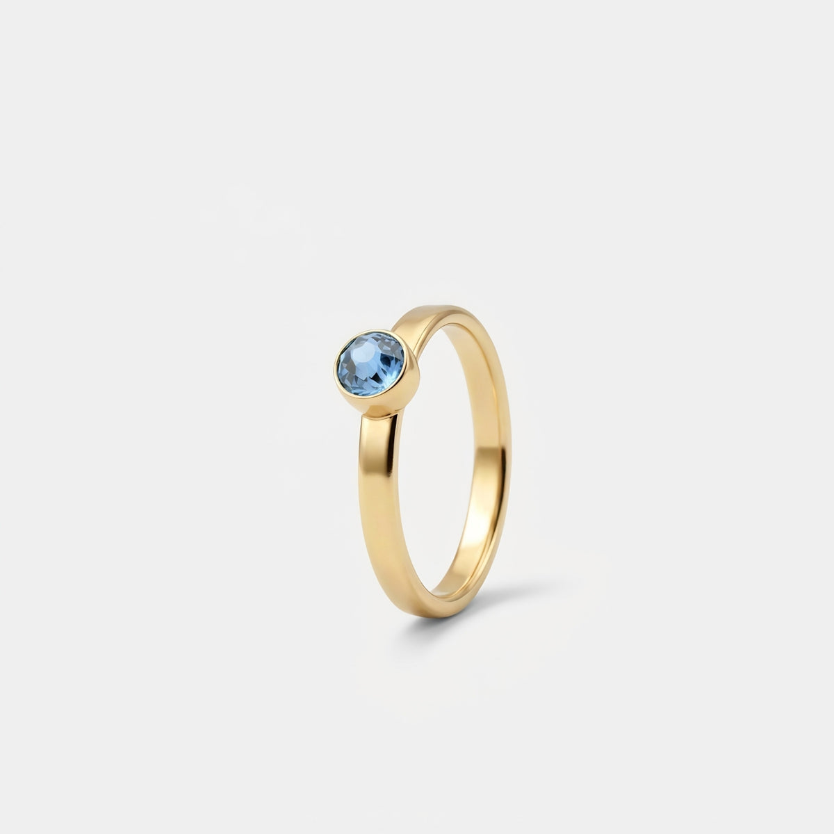 Maart Aquamarijn Ring verguld