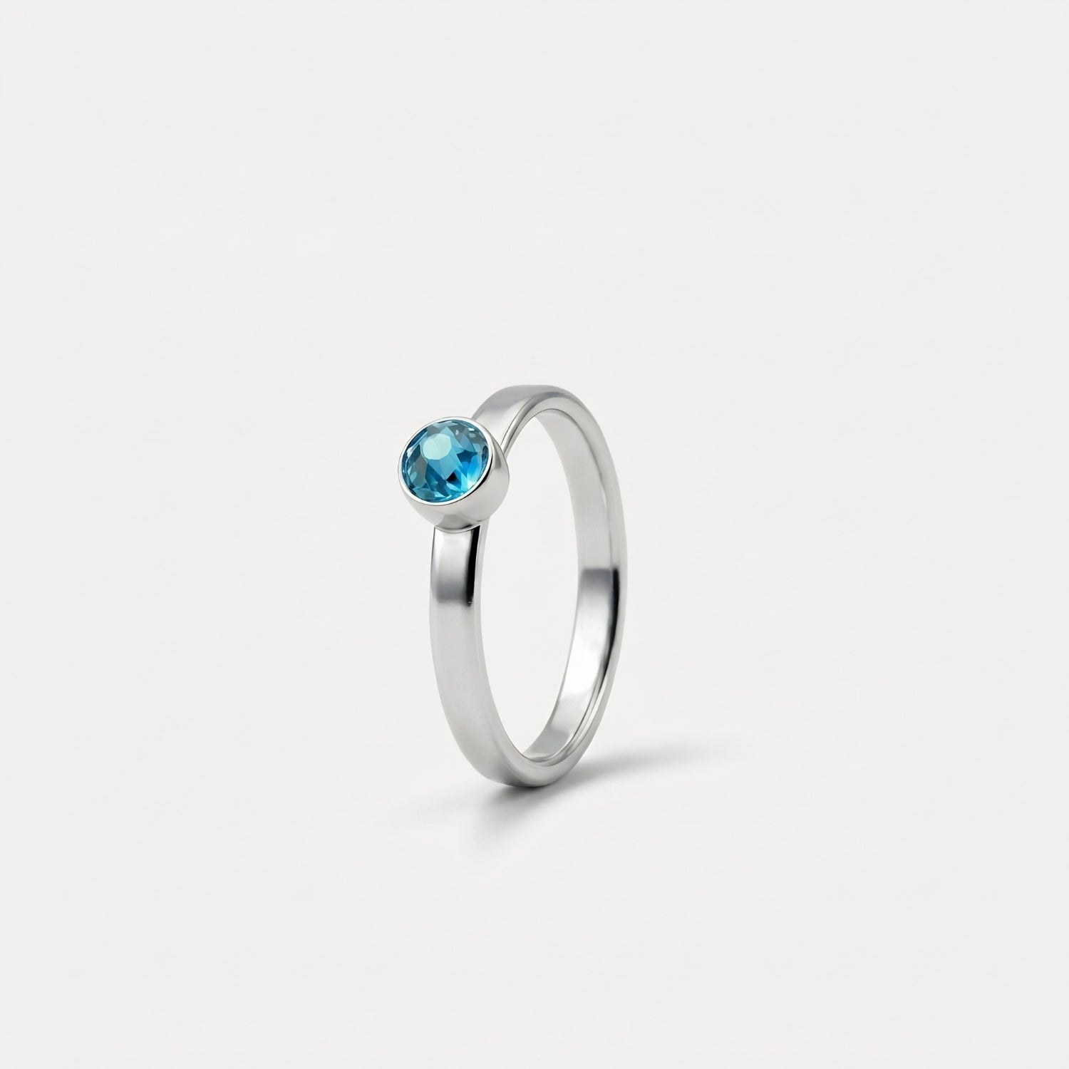 December Blauwe Topaas Ring in edelstaal