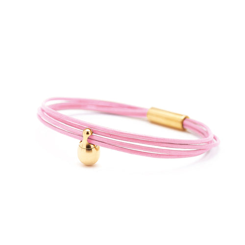 As armband dames Roze Charm, goud verguld – assieraad gedenkarmband | Stilte & Vorm