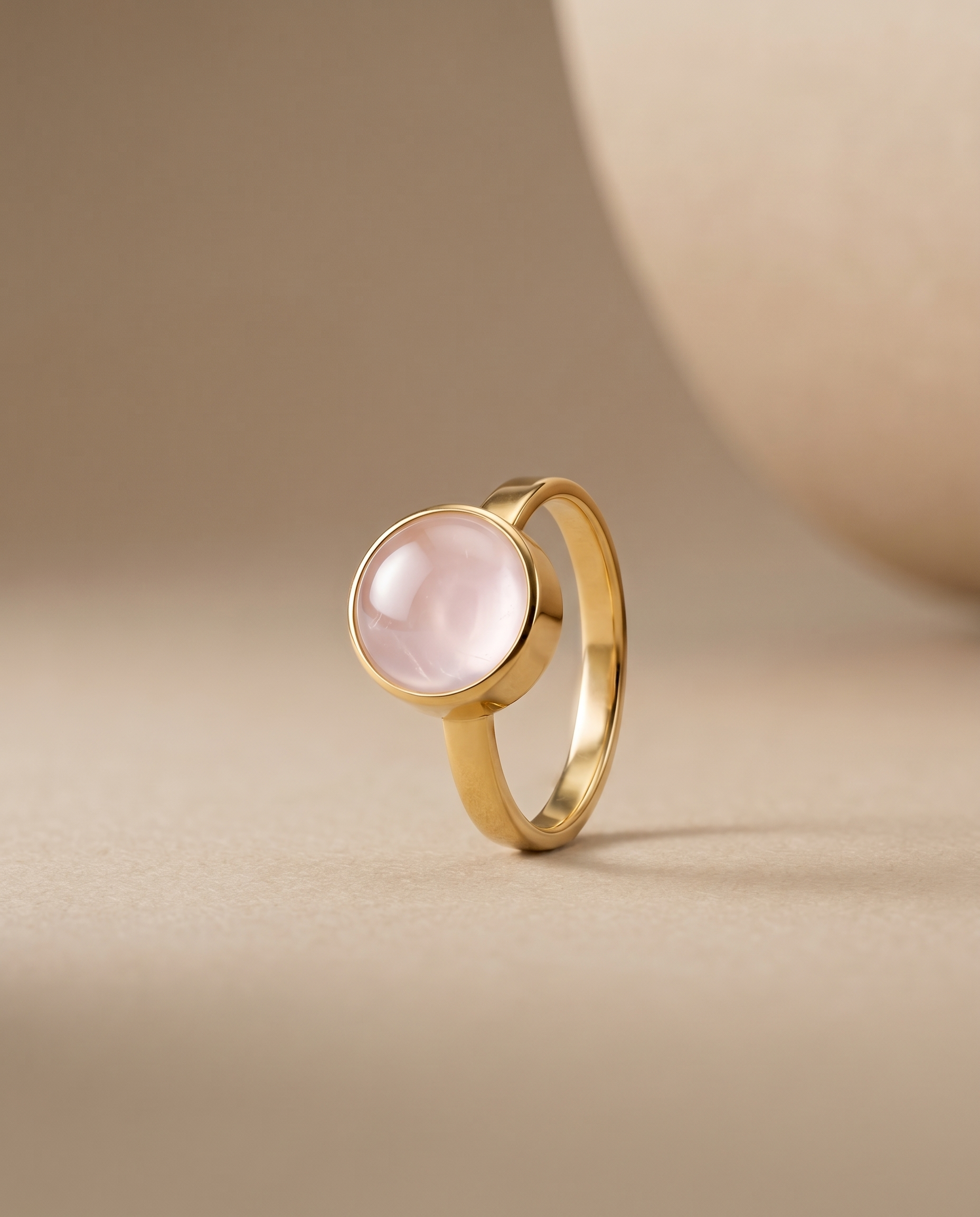 Rozenkwarts Ring verguld