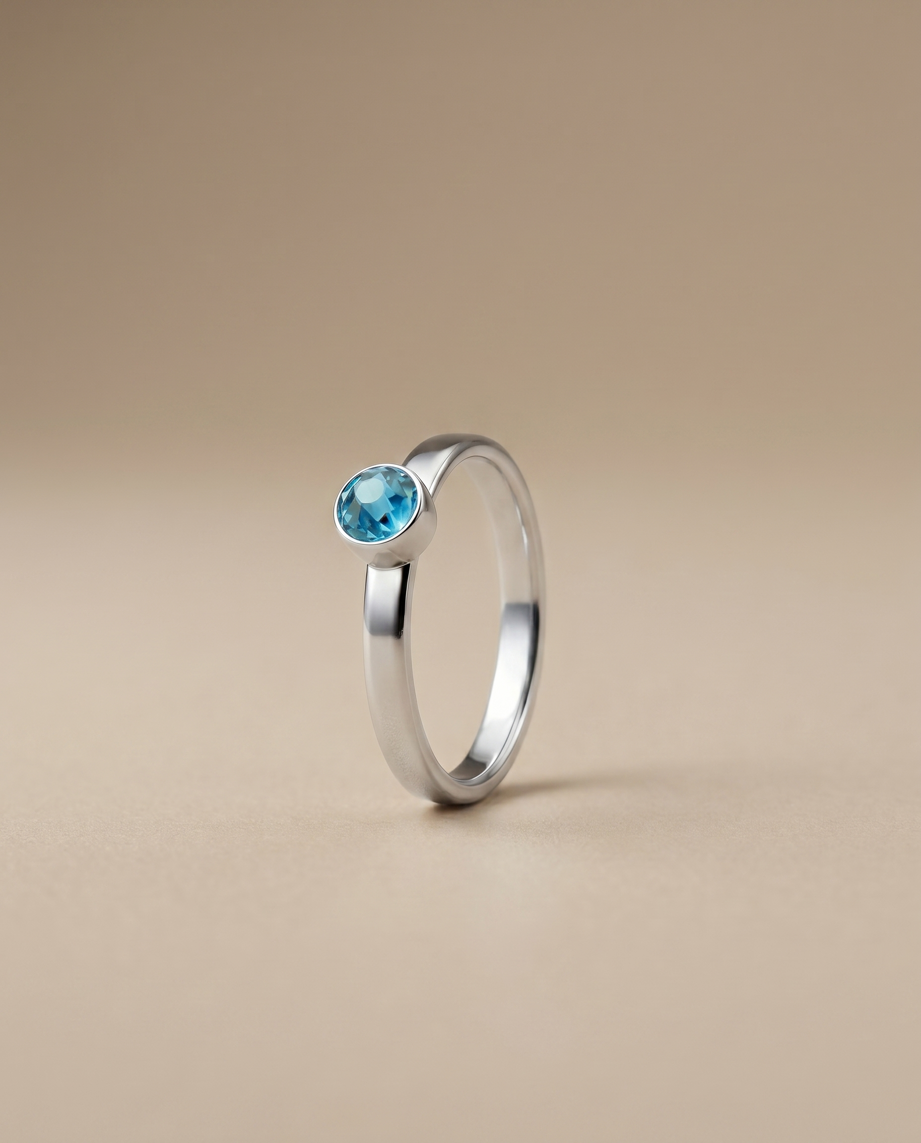 December Blauwe Topaas Ring in edelstaal