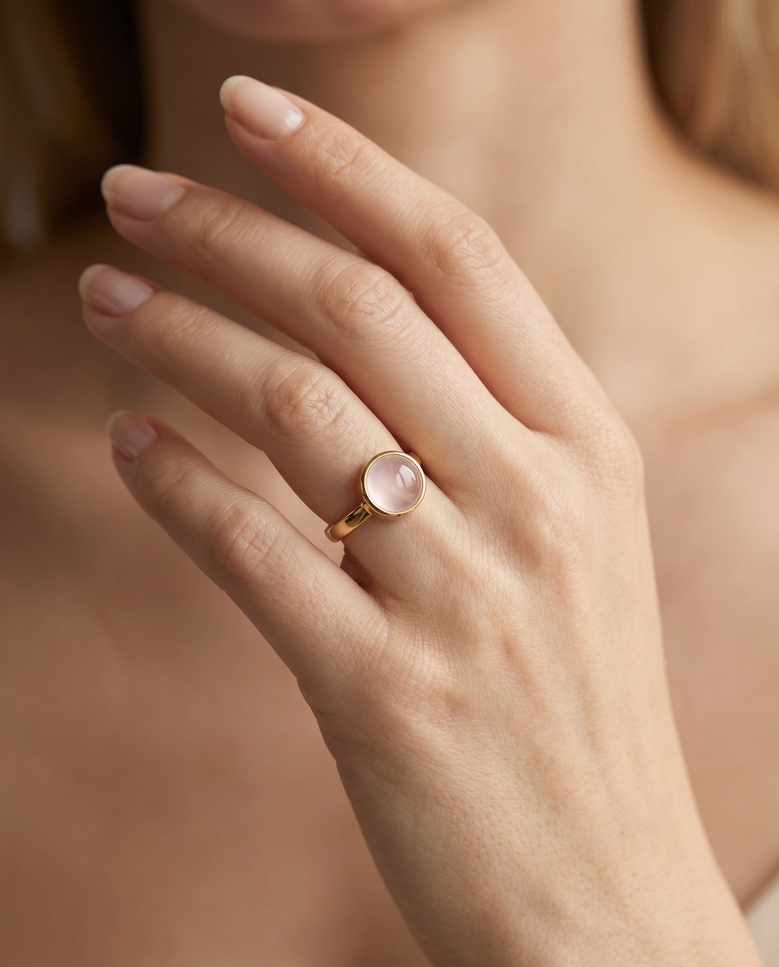 Rozenkwarts Ring verguld