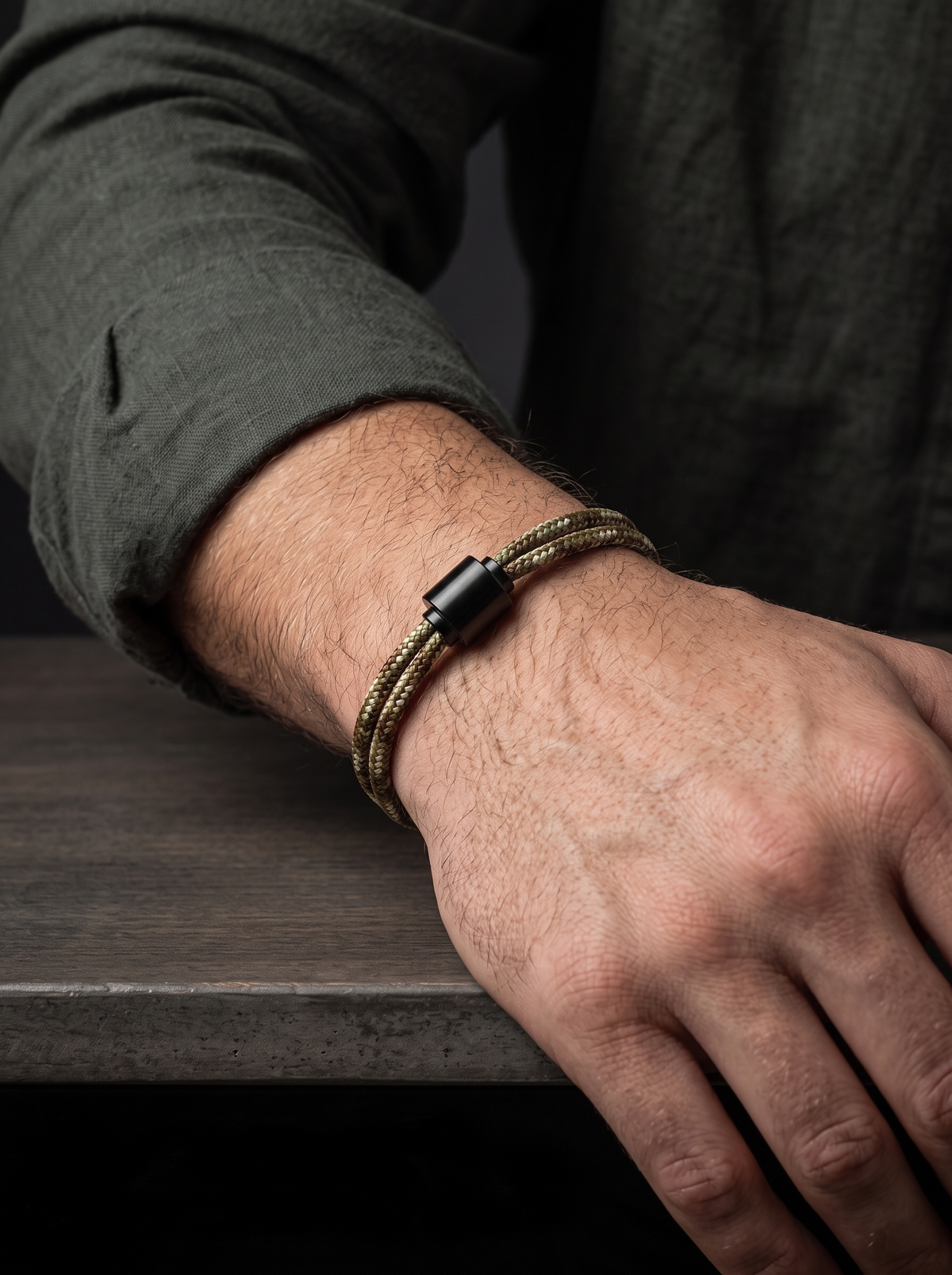 As armband heren Ever Free, zwart edelstaal – assieraad gedenkarmband